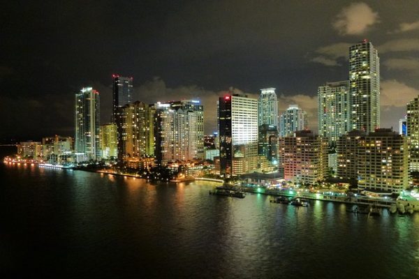 Navigating the Skies: Expert Tips for Finding the Best Flights from Miami to Madrid