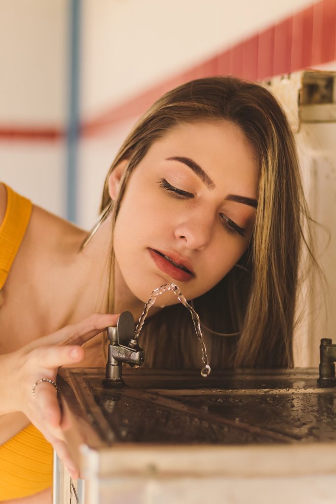 What Might Happen To Your Body If You Drink The Right Amount Of Water Every Day