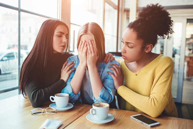 4 Things Emotionally Intelligent People Never Do