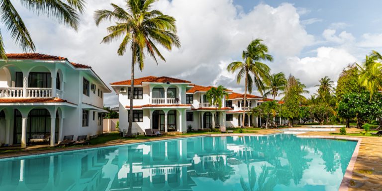 A Guide to Kenya’s Finest 5-Star Accommodations
